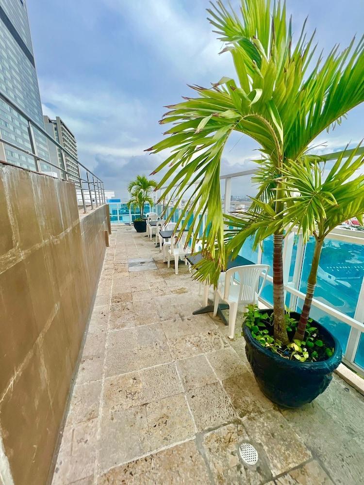 Hotel Cartagena Premium Extérieur photo